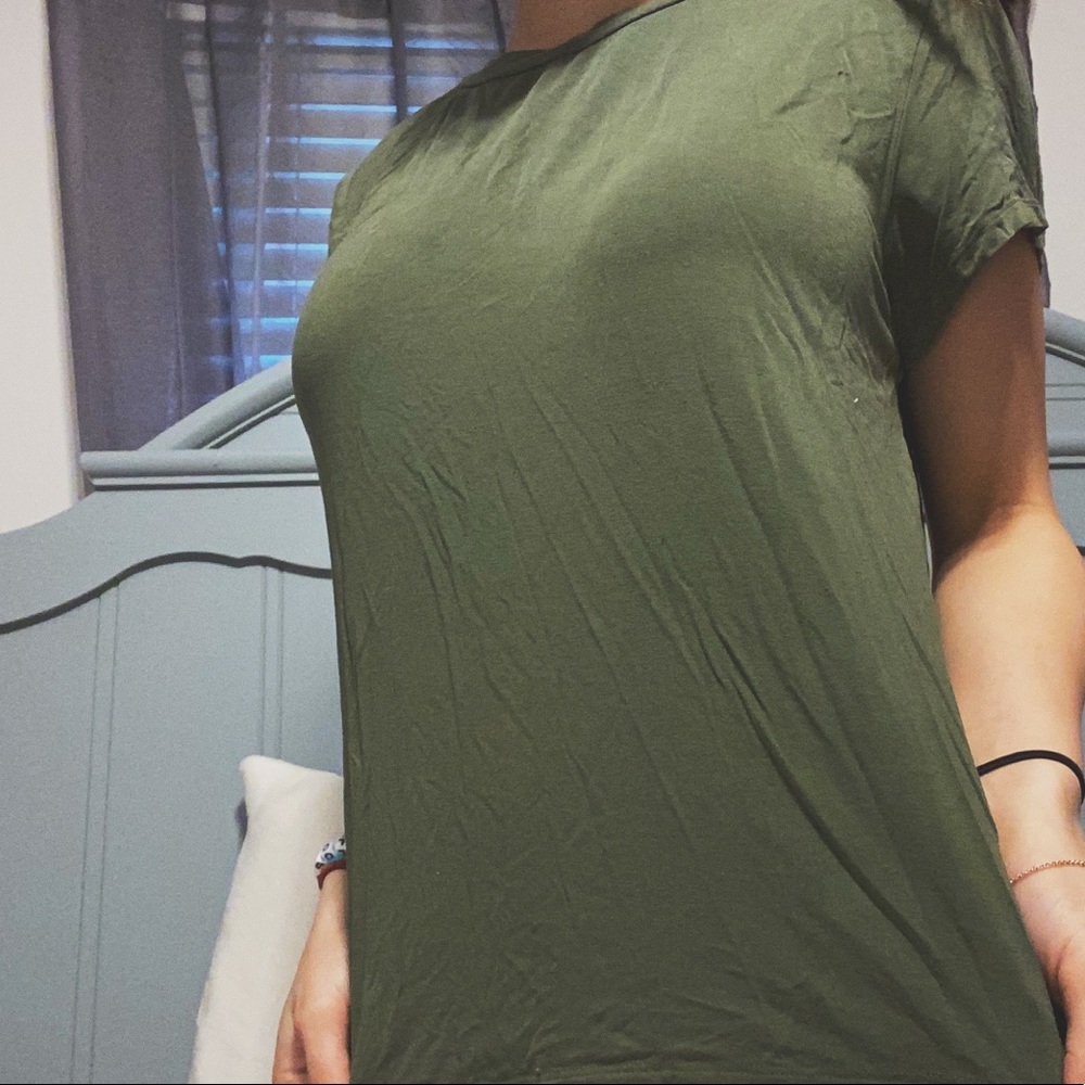 American Eagle Outfitter XL Green Tshirt